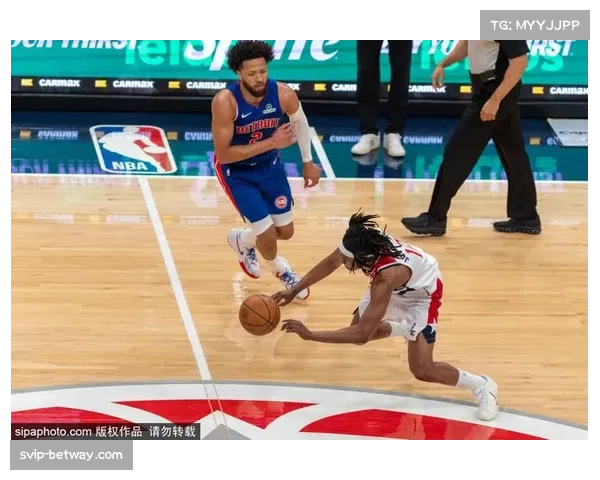 活塞主场防守效率惊人 26胜8负胜率彰显体系稳定性